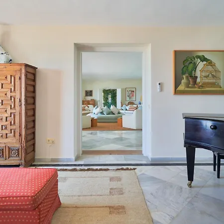 Luxurious By The Sea * 埃斯特波纳